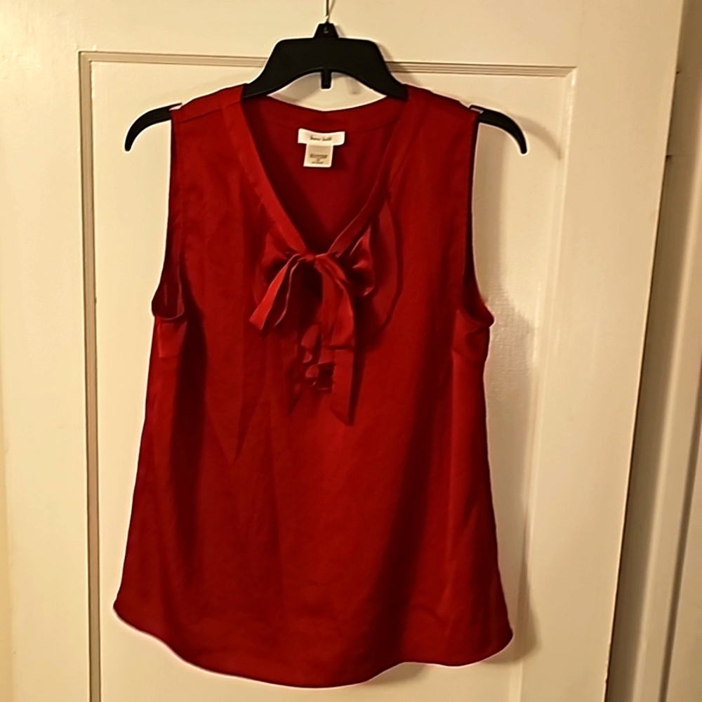 Eeveless blouse
